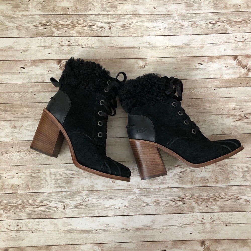 Ugg jaxon boots in black 8.5